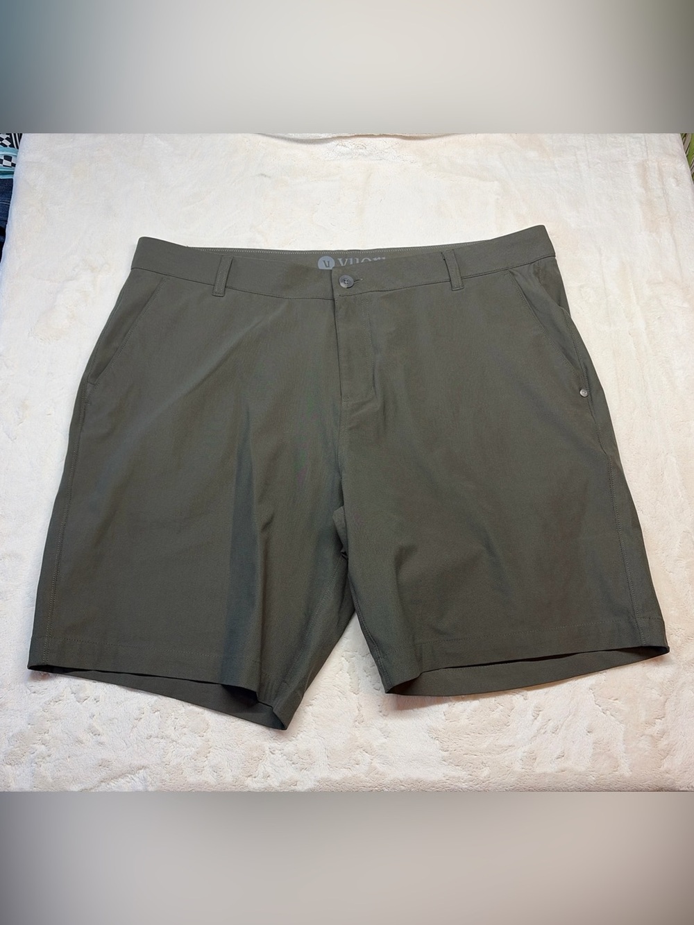Vuori Men's Performance Golf Shorts, Olive Green, Size 38 Style #V379